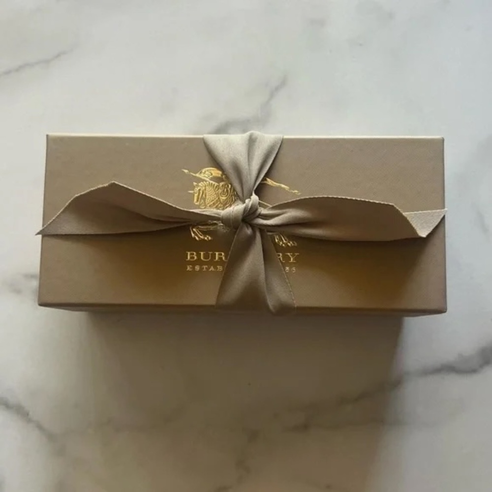100% AUTHENTIC Burberry 4271-F Ocher Transparent Sunglasses 37334L with Box - Picture 11 of 11